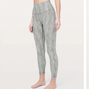 Lululemon Wunder Under Green Arrow 7/8 Jacquard Olive Leggings